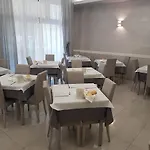 Paris Hotel