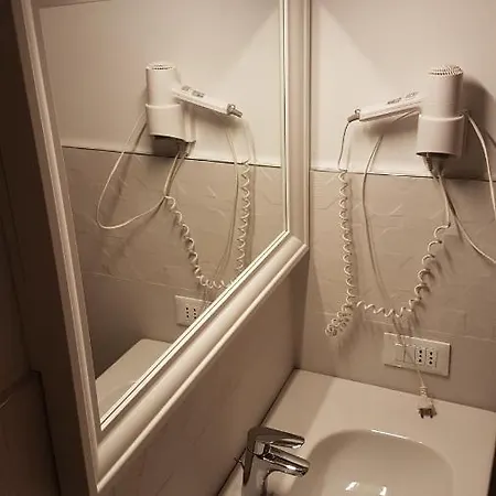 Hotell Paris *