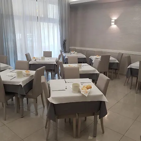 Paris Hotell